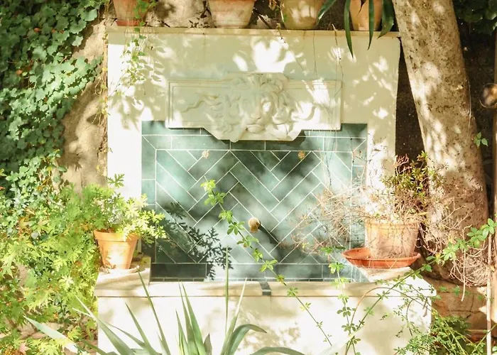 Maison Blanche بيت للعطل *