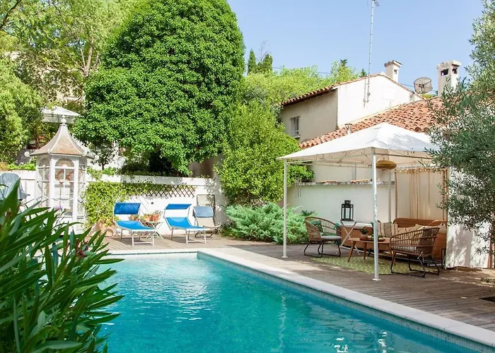 Maison Blanche بيت للعطل